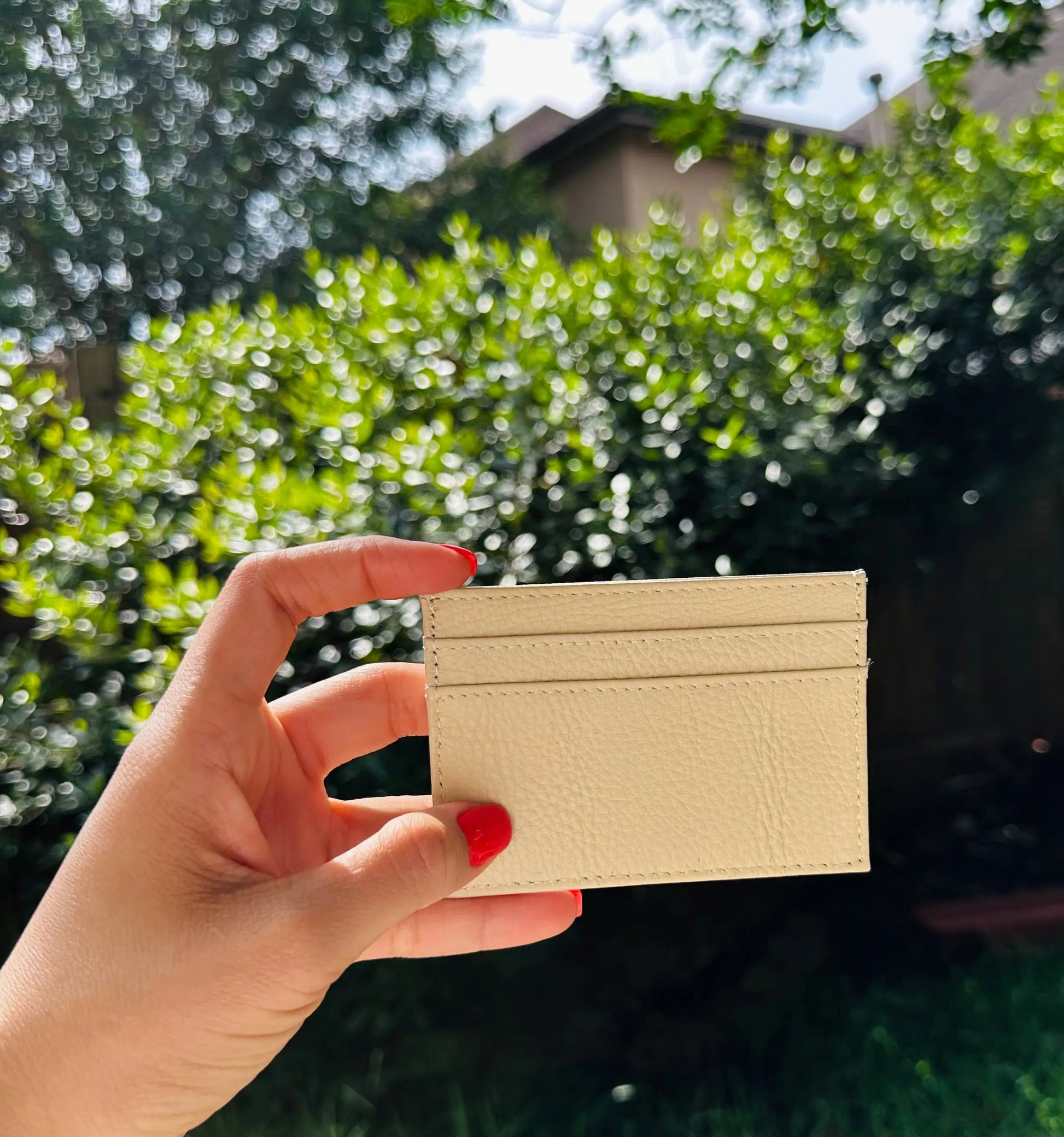 Compact Elegance: Lara Wallet | Marvis - Marvis