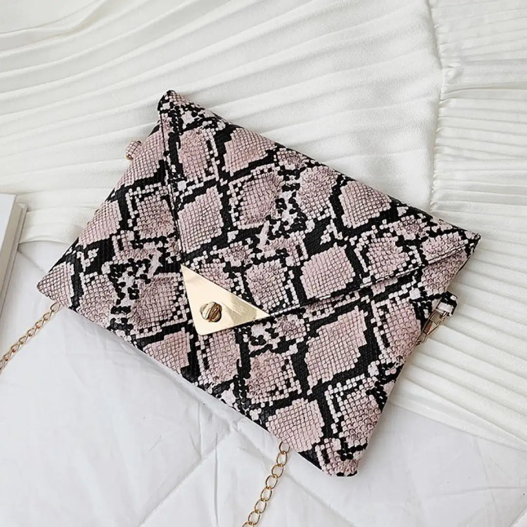 Sleek & Stylish: Adrian Clutch | Marvis - Marvis