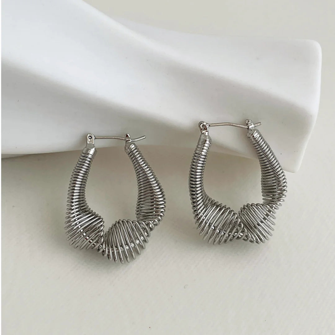 Twist into Elegance: Twist Earrings | Marvis - Marvis