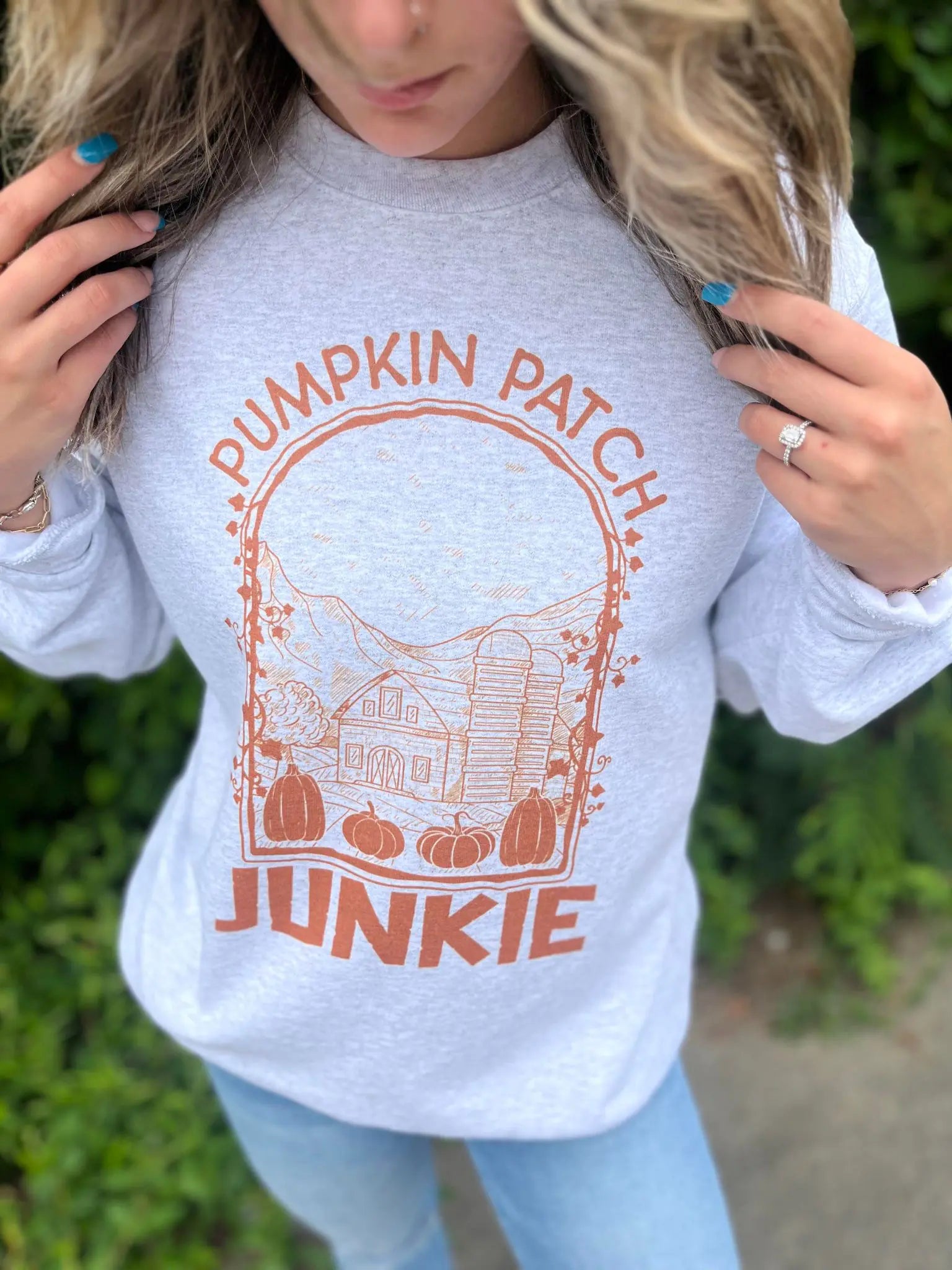 Fall’s Best Friend: Pumpkin Patch Junkie Sweatshirt | Marvis - Marvis