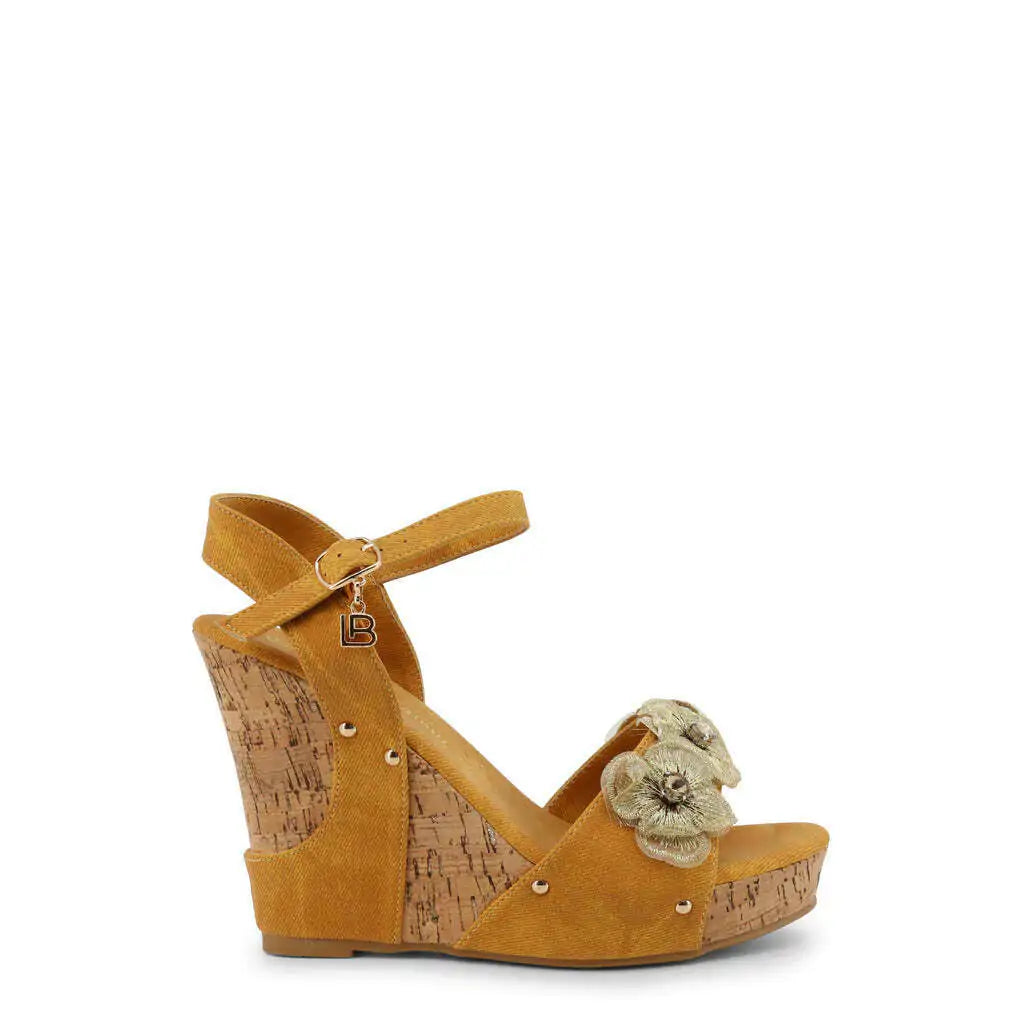 Bloom in Style: Flower Wedge Sandals | Marvis - Marvis