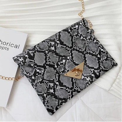 Sleek & Stylish: Adrian Clutch | Marvis - Marvis